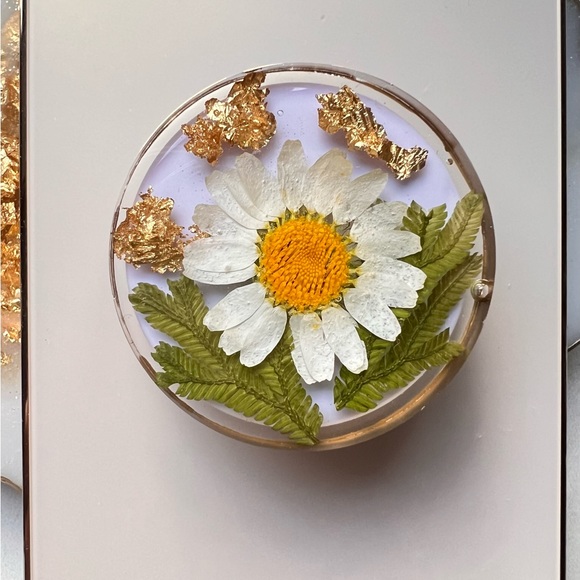 🌼Flower Phone Grips - Picture 2 of 4